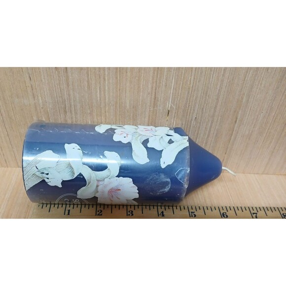 American Greetings Scented Large Pillar Candle Vintage Blue 6" MADE IN USA - Picture 8 of 9